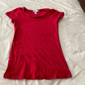 Size S red shirt
